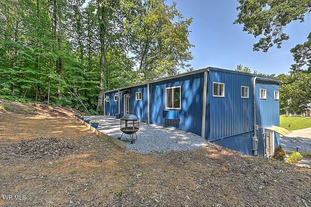 3 Overlook Court, Johnson City, TN 37604