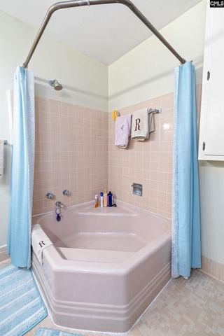 1702 ELM ABODE, Columbia, SC 29210