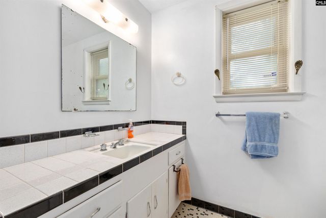 1702 ELM ABODE, Columbia, SC 29210