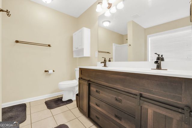 1130 Larkspur Drive, Locust Grove, GA 30248