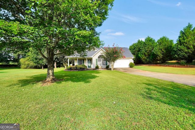 1130 Larkspur Drive, Locust Grove, GA 30248