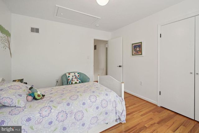 4208 MAPLE TER, Chevy Chase, MD 20815