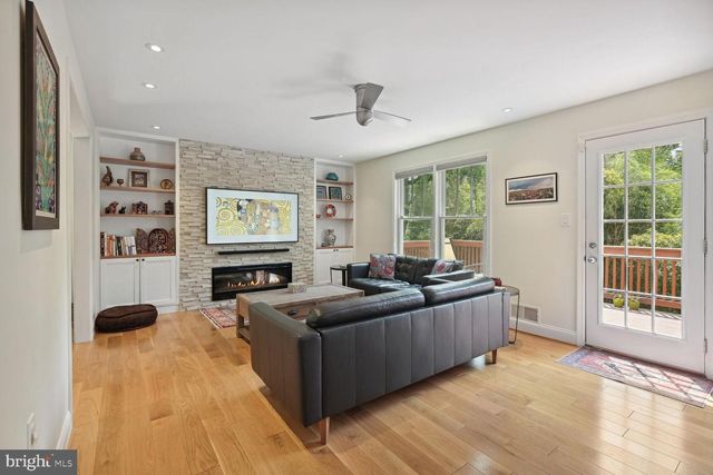 4208 MAPLE TER, Chevy Chase, MD 20815