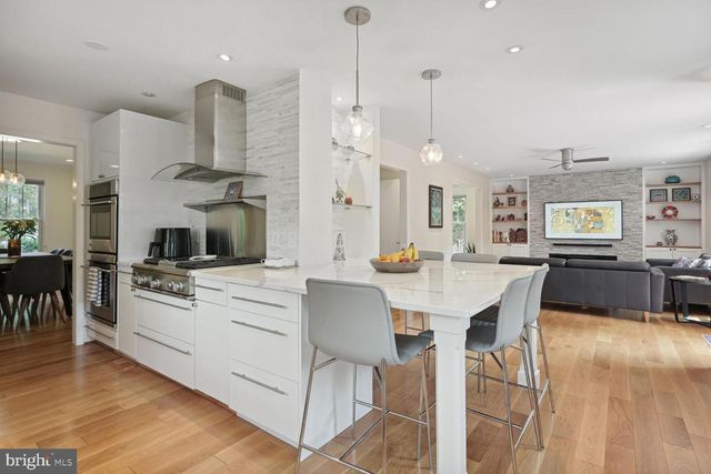 4208 MAPLE TER, Chevy Chase, MD 20815