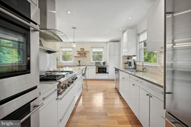 4208 MAPLE TER, Chevy Chase, MD 20815