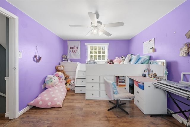 2928 Kings Mill Rd, Bethel Park, PA 15102