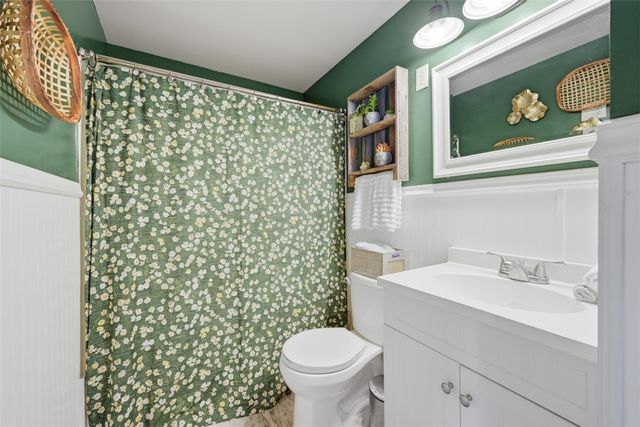 2928 Kings Mill Rd, Bethel Park, PA 15102