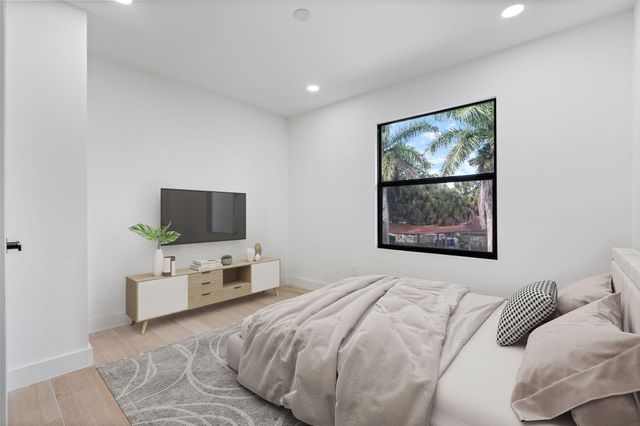 6451 SW 136th Lane, Southwest Ranches, FL 33330