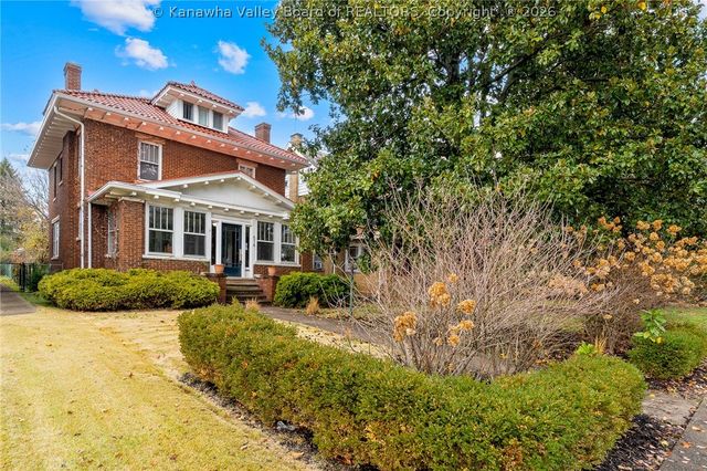 514 9th Avenue, Huntington, WV 25701