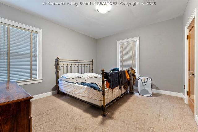 514 9th Avenue, Huntington, WV 25701