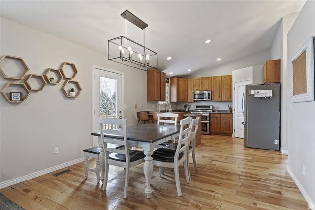 39 E 1500 S, Perry, UT 84302