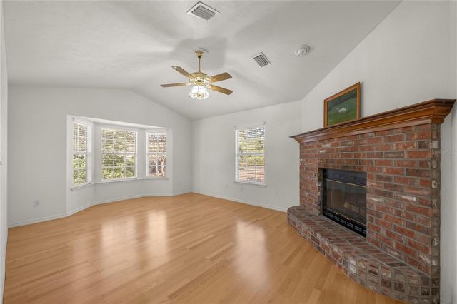 18004 NW 55TH PLACE, Alachua, FL 32615