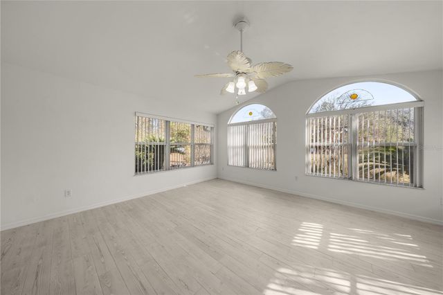 18004 NW 55TH PLACE, Alachua, FL 32615