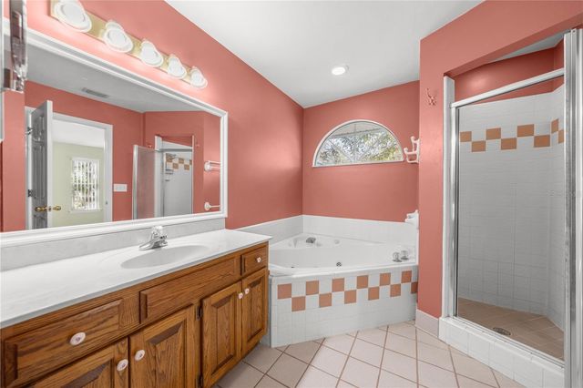 18004 NW 55TH PLACE, Alachua, FL 32615