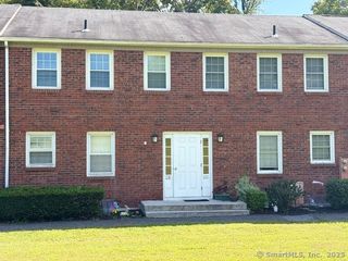 128 Old Farms Lane 128, New Milford, CT 06776