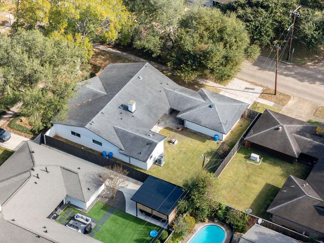5603 Grape Street, Houston, TX 77096