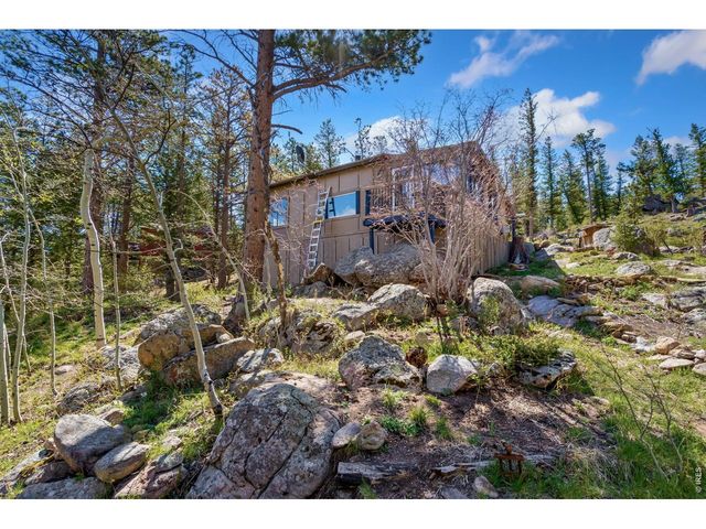 151 Columbine Dr, Red Feather Lakes, CO 80545