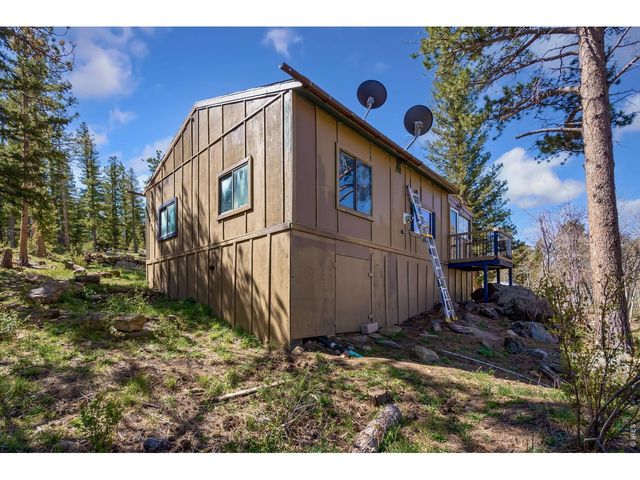 151 Columbine Dr, Red Feather Lakes, CO 80545