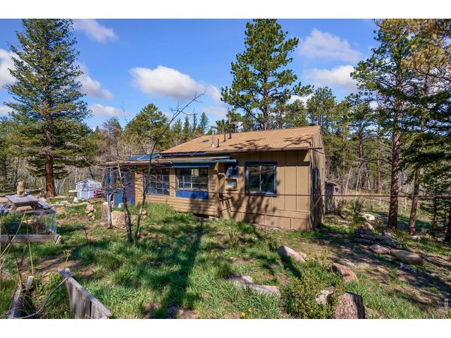 151 Columbine Dr, Red Feather Lakes, CO 80545