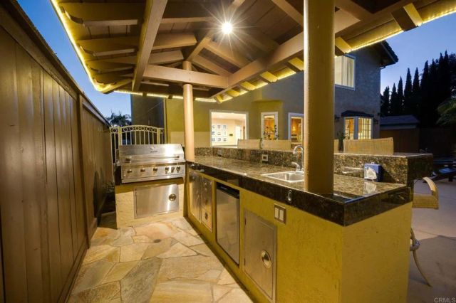 1025 Monterey Vista Way, Encinitas, CA 92024