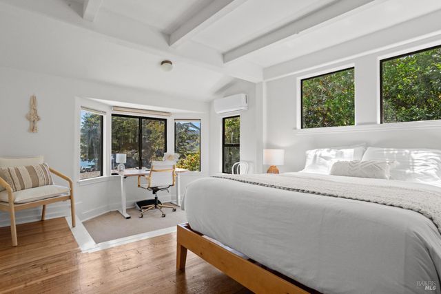 9500 El Camino Aly, Jenner, CA 95450