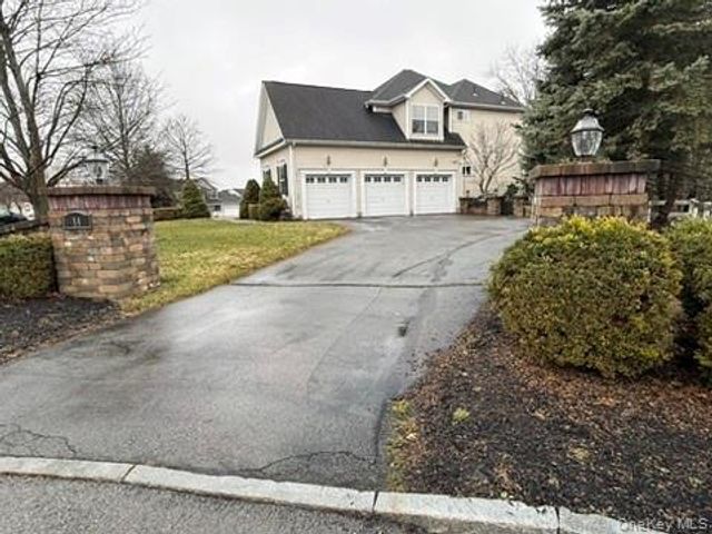 14 Bridle Court, Goshen, NY 10924