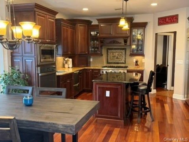 14 Bridle Court, Goshen, NY 10924