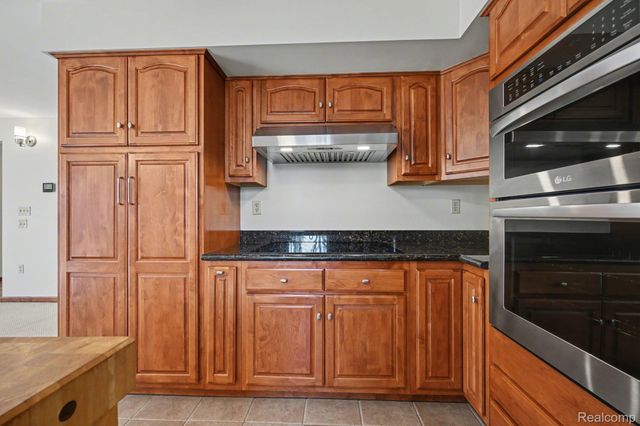 1516 Jewett Unit 1 & 2 Street Sw, Ann Arbor, MI 48104