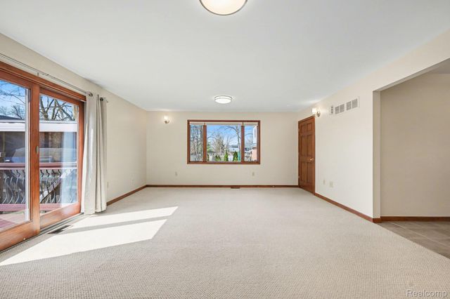 1516 Jewett Unit 1 & 2 Street Sw, Ann Arbor, MI 48104