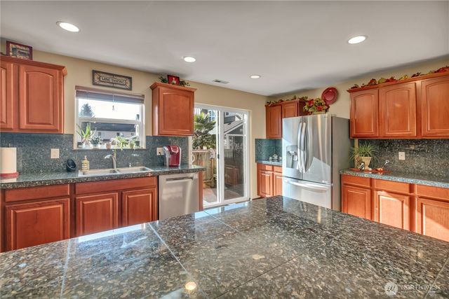 11426 178th Avenue Ct E, Bonney Lake, WA 98391