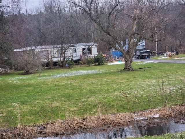 2064 Pilgrimport Road, Lyons, NY 14489