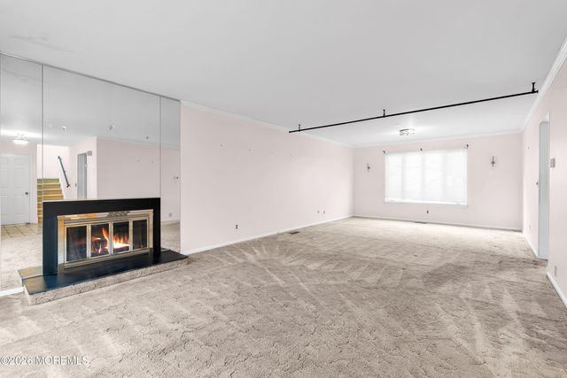 13 Mountain Ridge Drive, Cedar Grove, NJ 07009