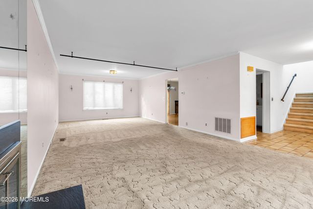 13 Mountain Ridge Drive, Cedar Grove, NJ 07009