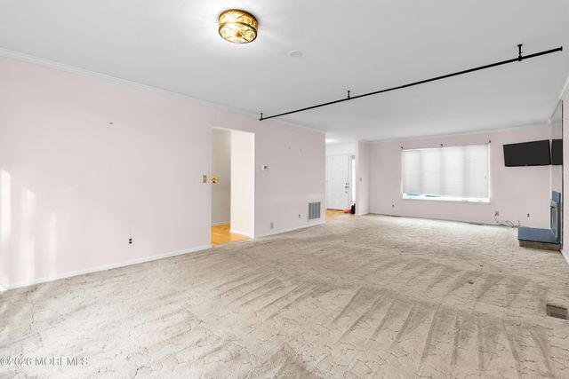 13 Mountain Ridge Drive, Cedar Grove, NJ 07009