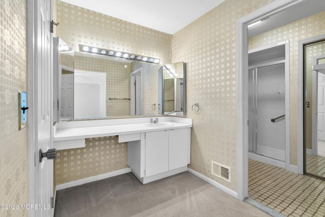 13 Mountain Ridge Drive, Cedar Grove, NJ 07009