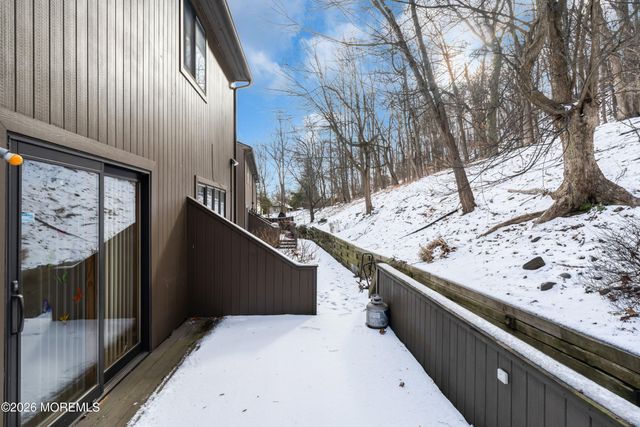 13 Mountain Ridge Drive, Cedar Grove, NJ 07009