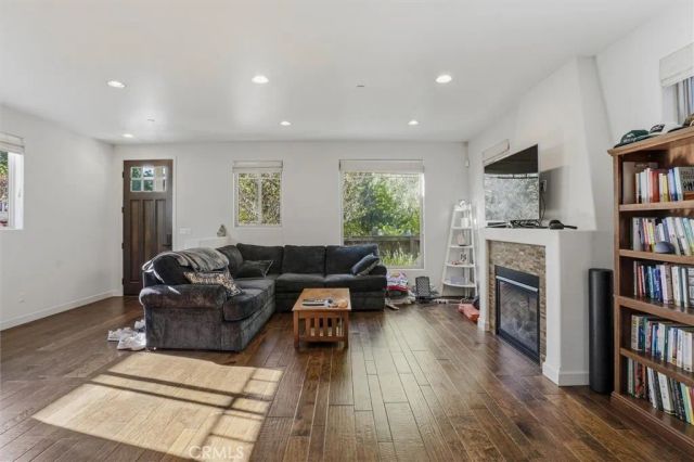 879 Islay, San Luis Obispo, CA 93401