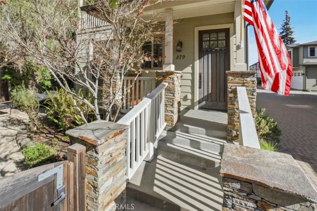 879 Islay, San Luis Obispo, CA 93401