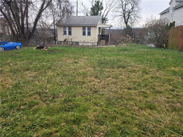 115-117 Peter Street, Duquesne, PA 15110