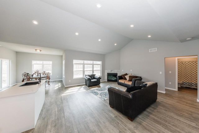 Lt1 Hillside LANE, Cedarburg, WI 53012