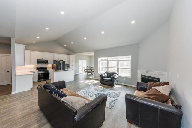 Lt1 Hillside LANE, Cedarburg, WI 53012