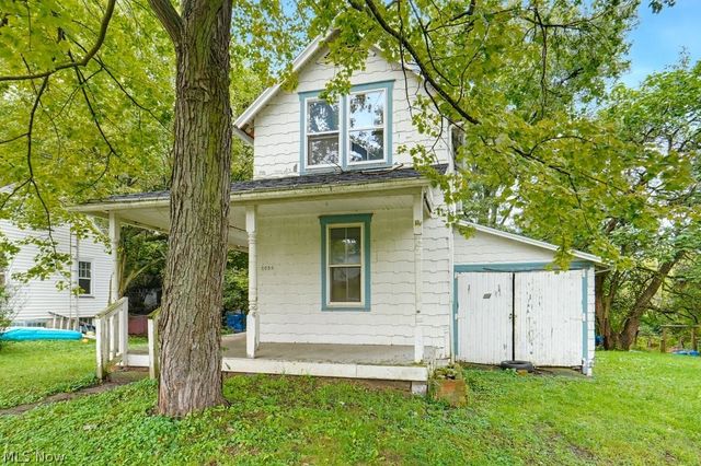 2054 17th Street SE, Canton, OH 44707