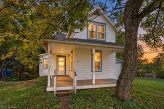 2054 17th Street SE, Canton, OH 44707