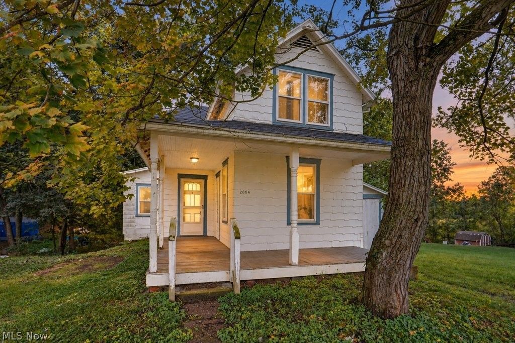 2054 17th Street SE, Canton, OH 44707