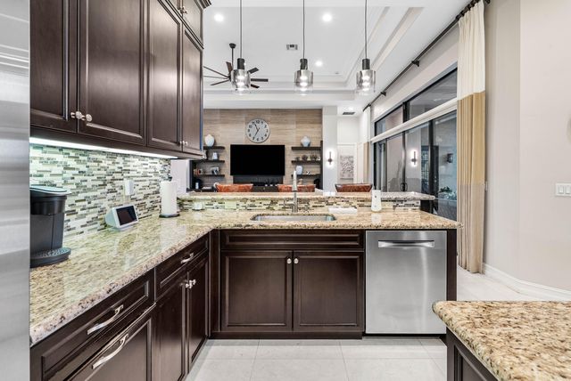 8478 HAWKS GULLY Avenue, Delray Beach, FL 33446