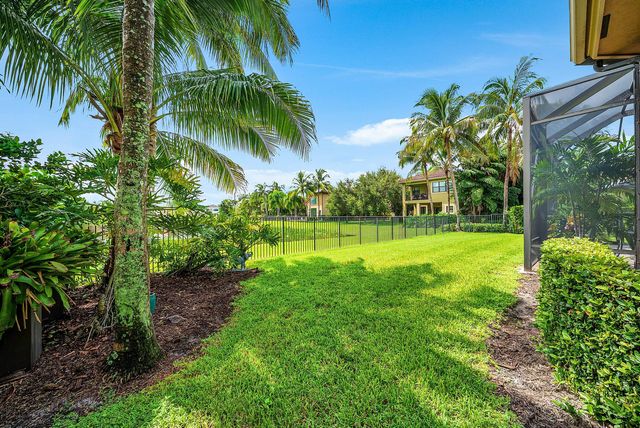 8478 HAWKS GULLY Avenue, Delray Beach, FL 33446