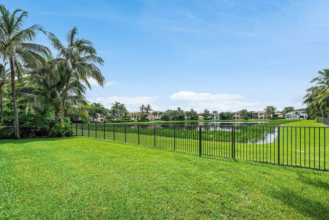 8478 HAWKS GULLY Avenue, Delray Beach, FL 33446
