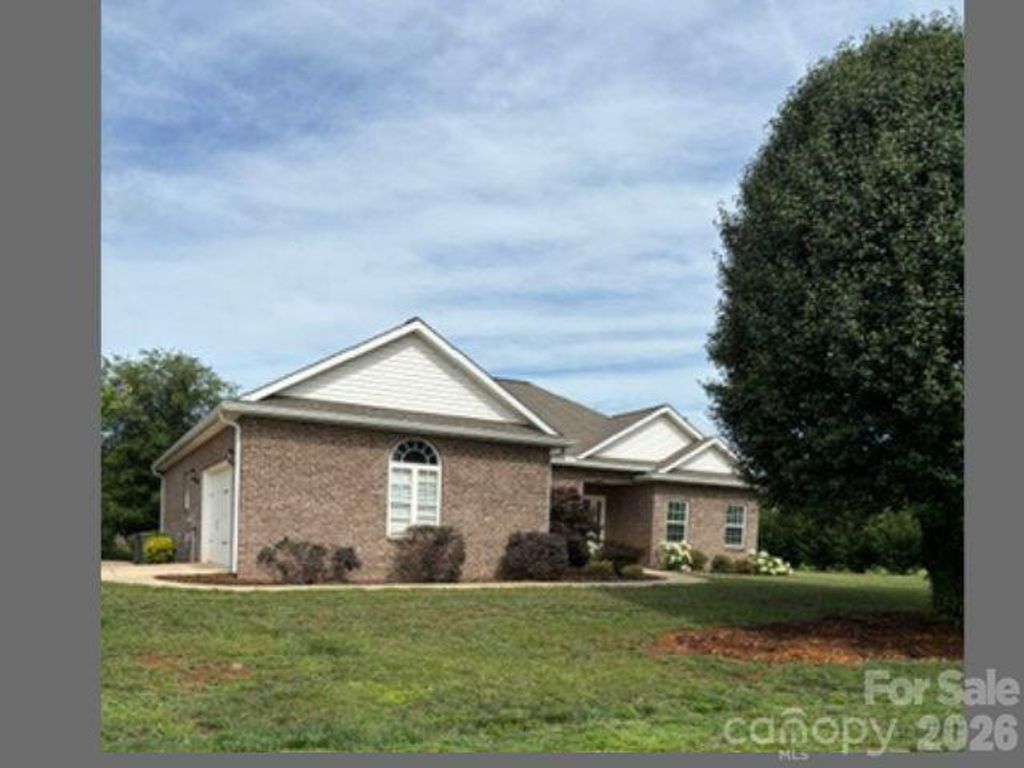 317 Thistle Lane, Statesville, NC 28625