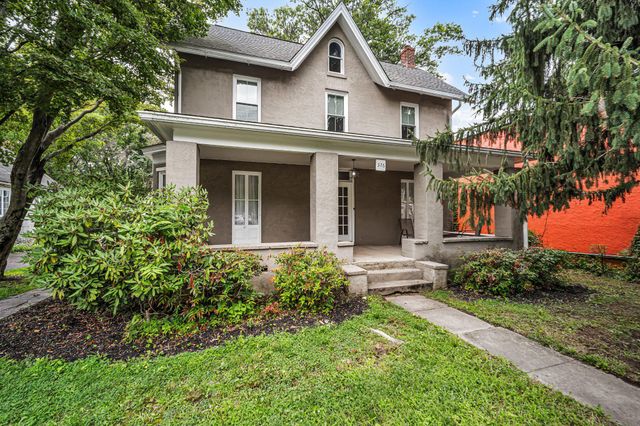 376 N MAIN ST, Doylestown, PA 18901