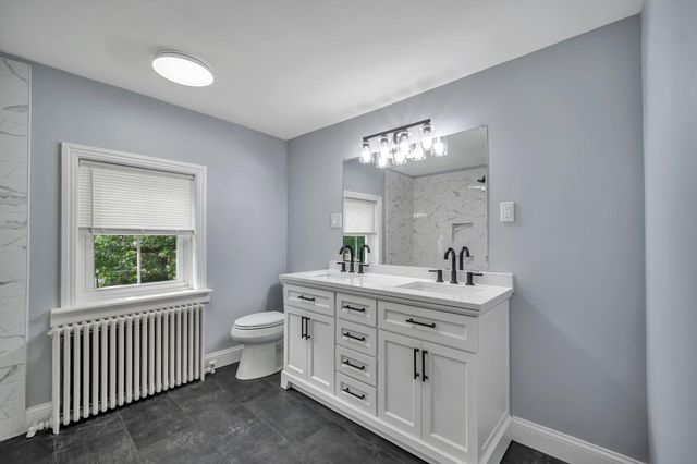 376 N MAIN ST, Doylestown, PA 18901